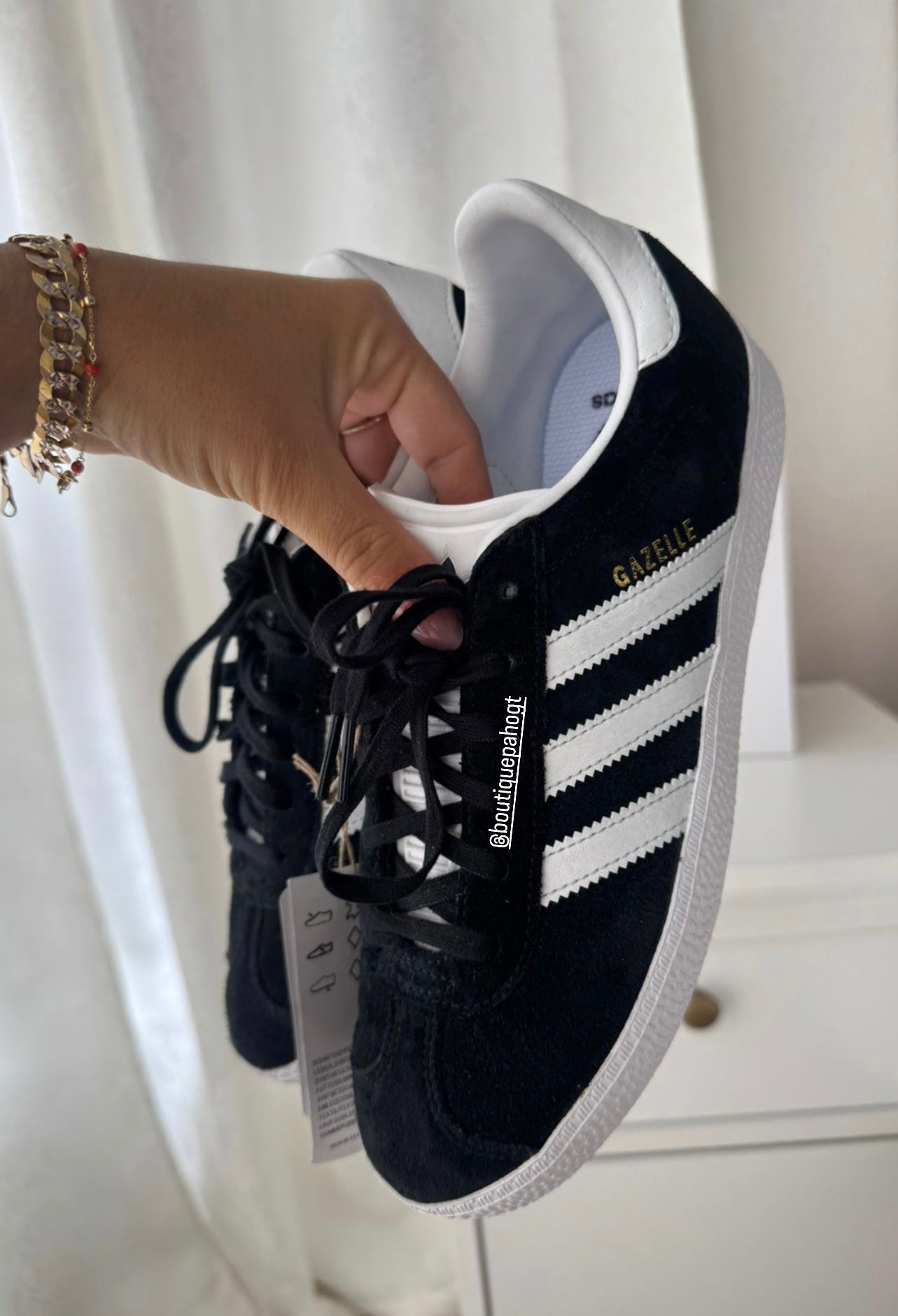 TENIS GAZELLE NEGRO ORIGINALES