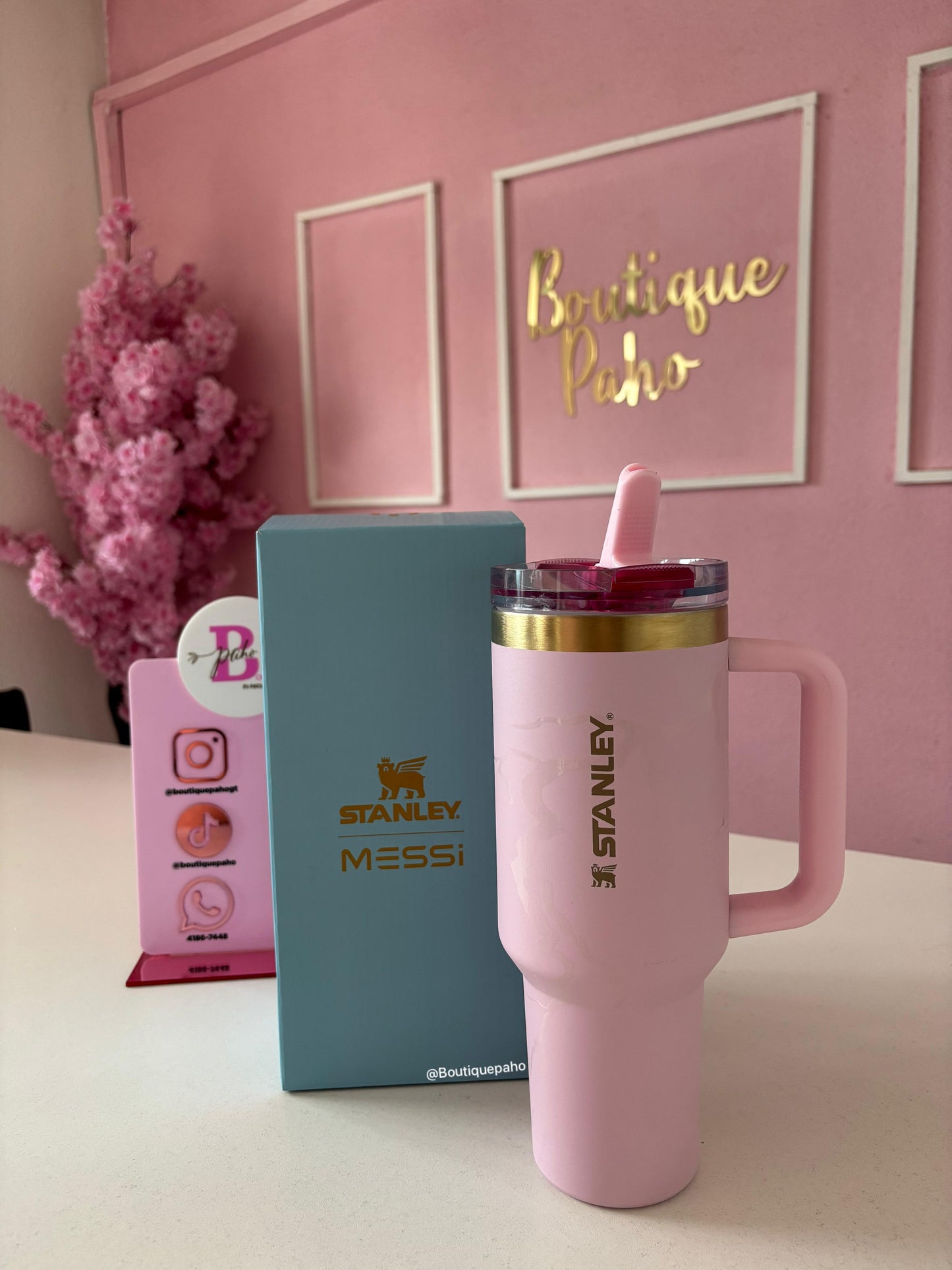 STANLEY MESSI COLOR ROSA 40onz