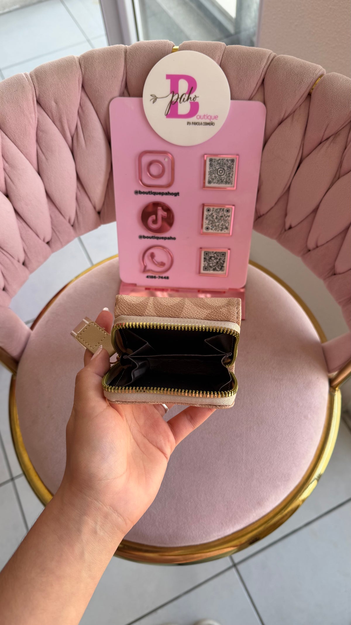 MONEDERO COACH KAKI DUPE