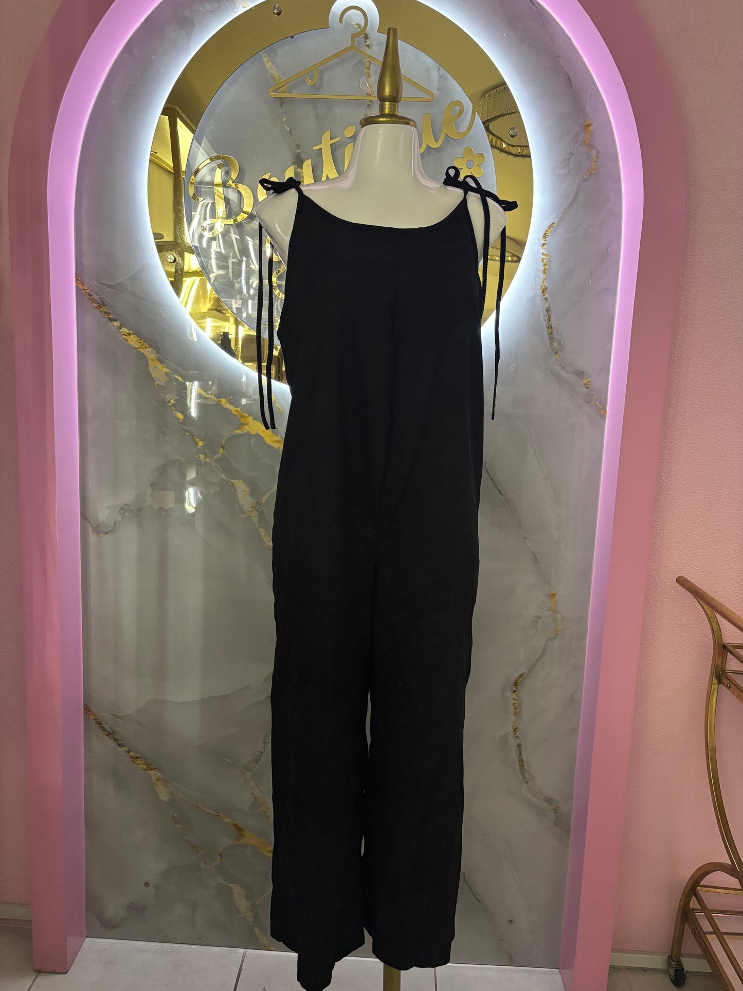 ENTERIZO CORDUROY NEGRO