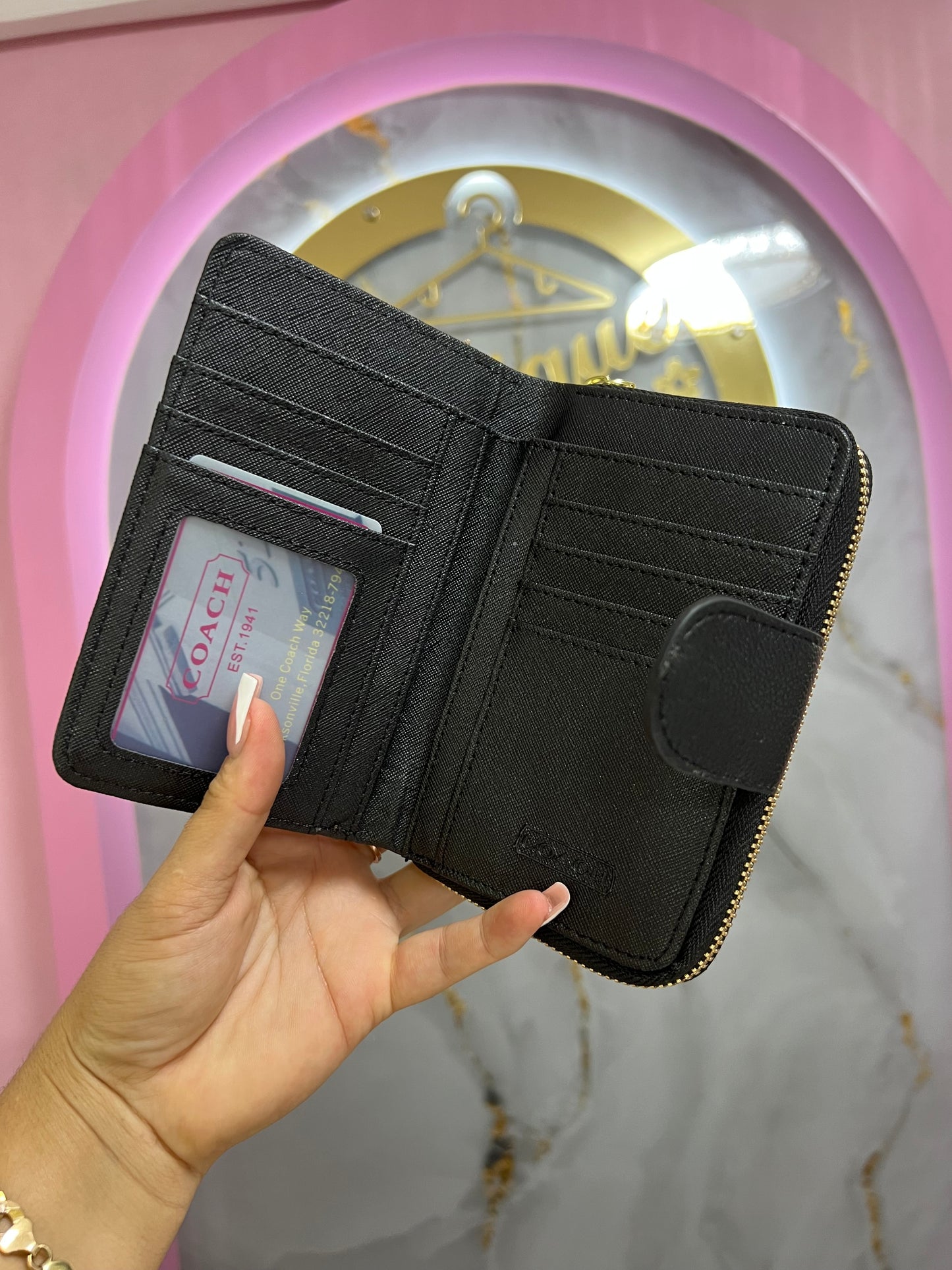 BILLETERA COACH CAFÉ CON NEGEO DUPE