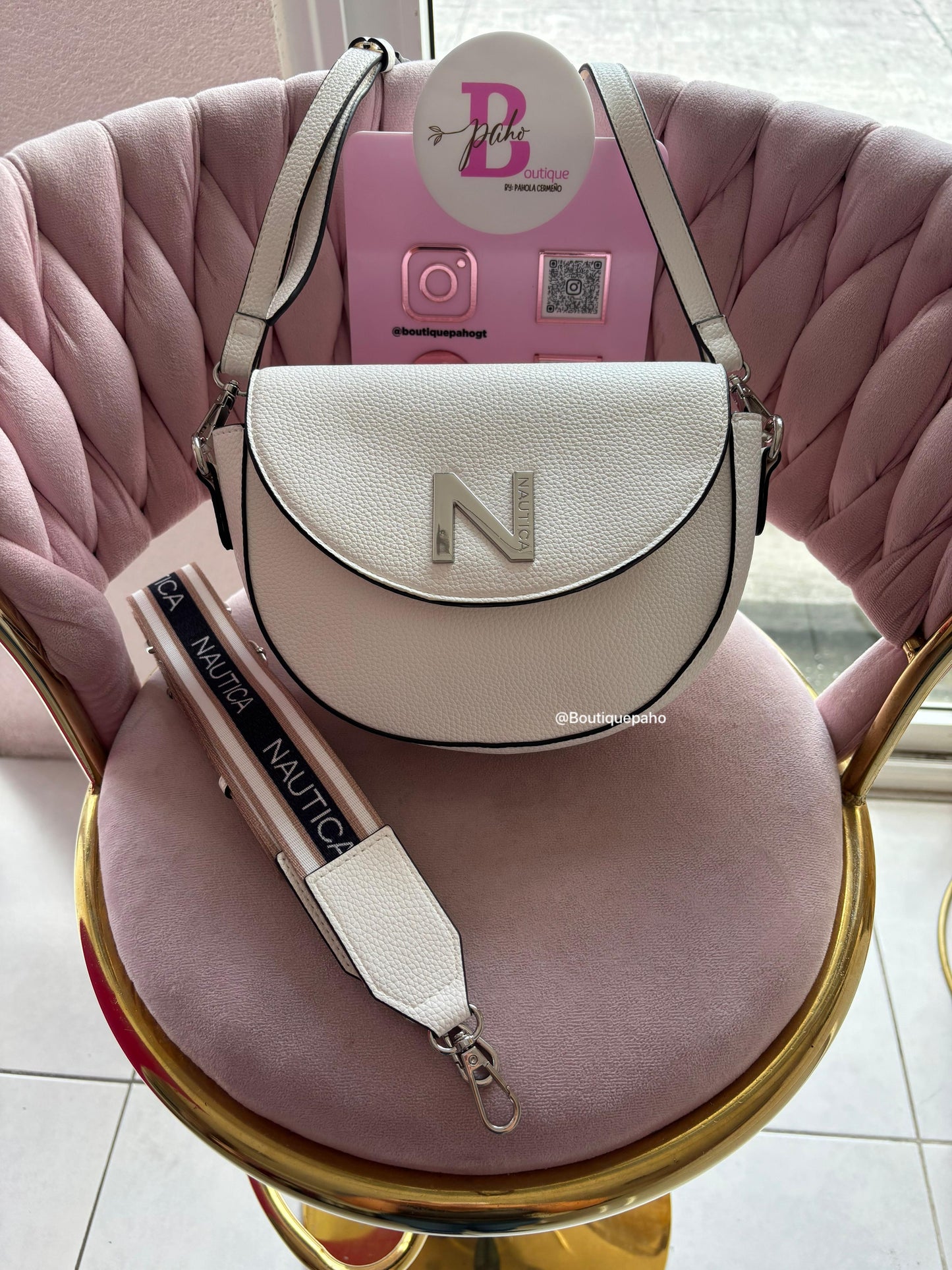 NÁUTICA MEDIA LUNA COLOR BLANCA STRAP GRUESO ORIGINAL