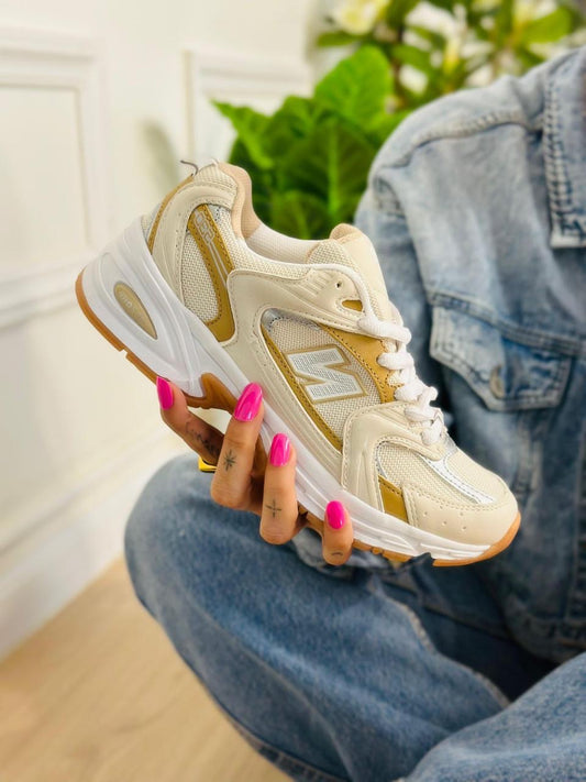 NEW BALANCE MOSTASA