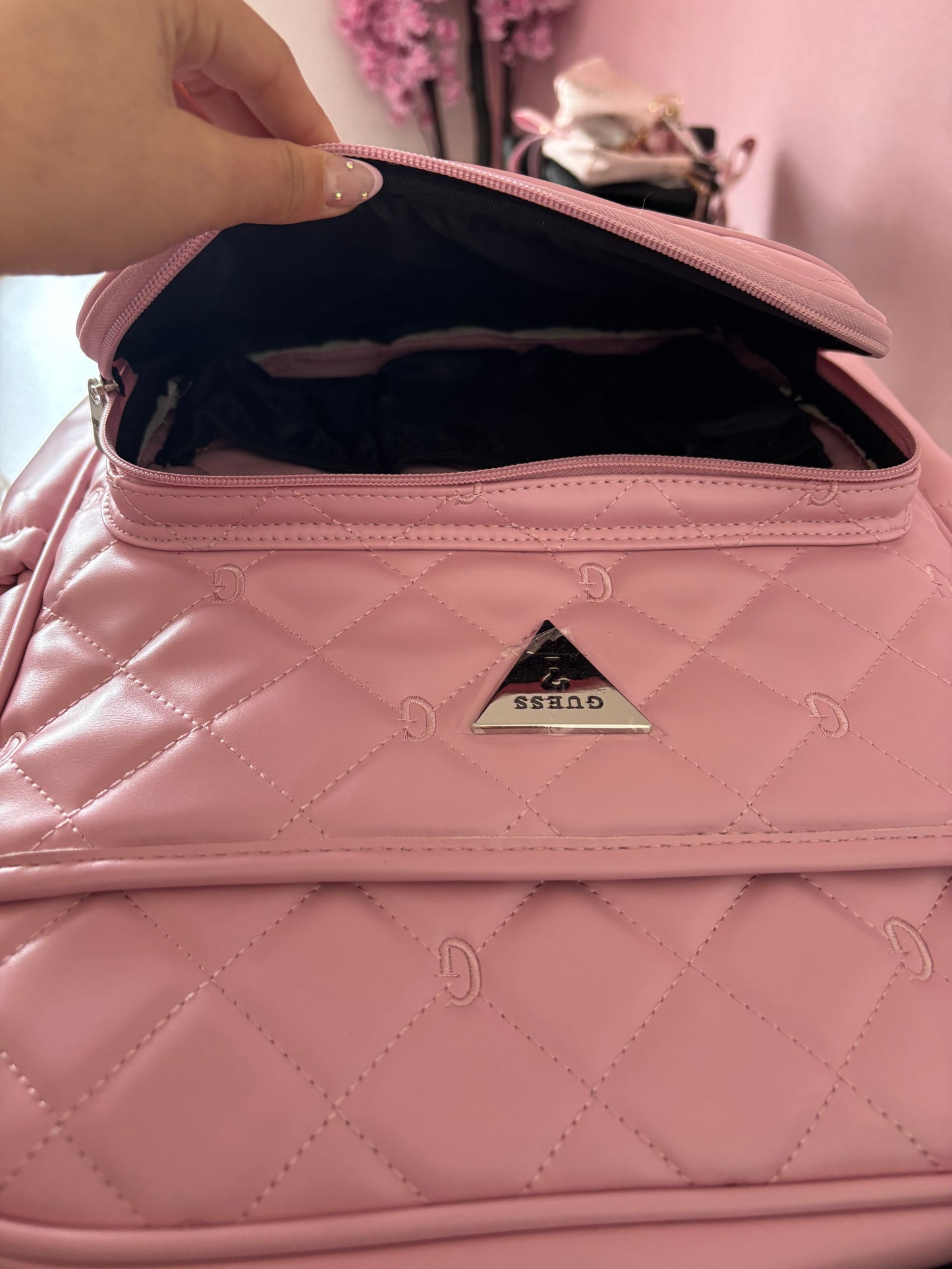 PAÑALERA GUESS ORIGINAL ROSA