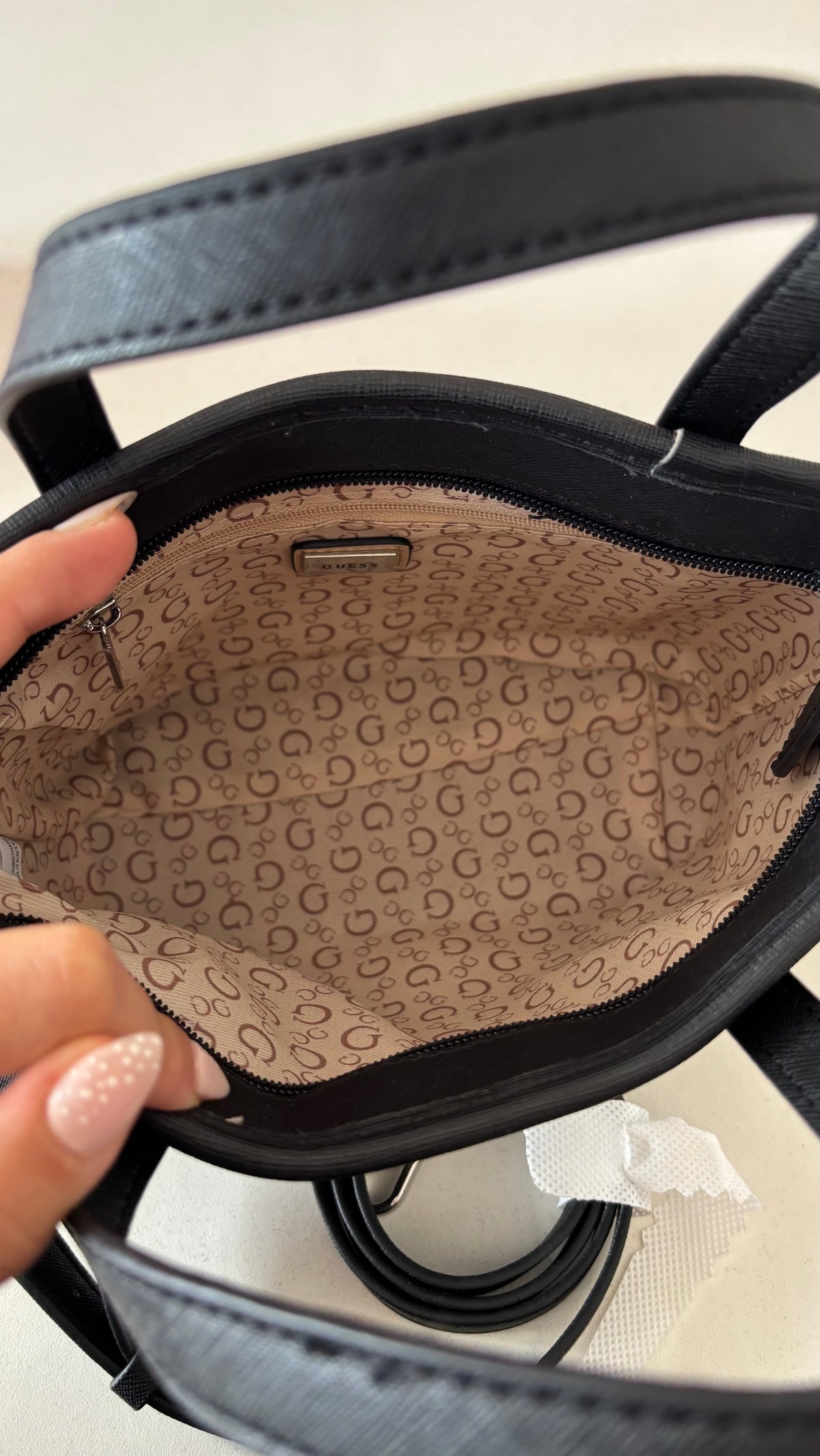 BOLSA PEQUEÑA GUESS NEGRA ORIGINAL