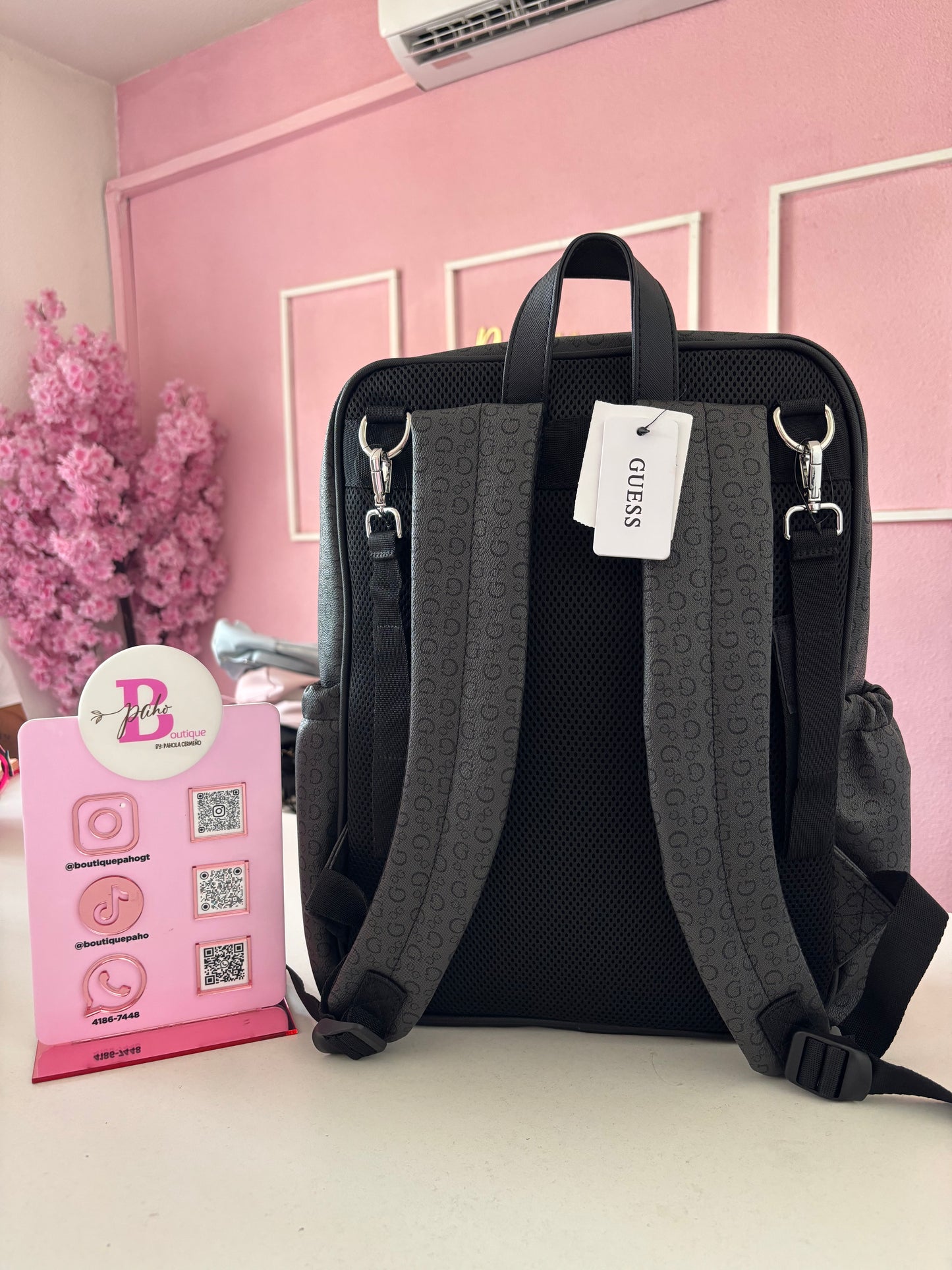 PAÑALERA GUESS ORIGINAL NEGRO