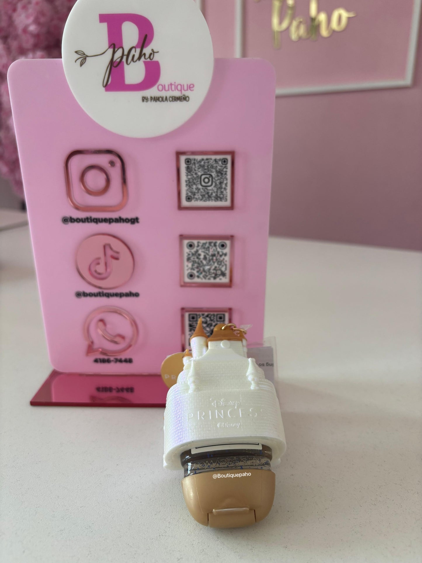 KIT GEL ANTIBACTERIAL Y PORTA GEL DE CASTILLO PRINCESAS DISNEY