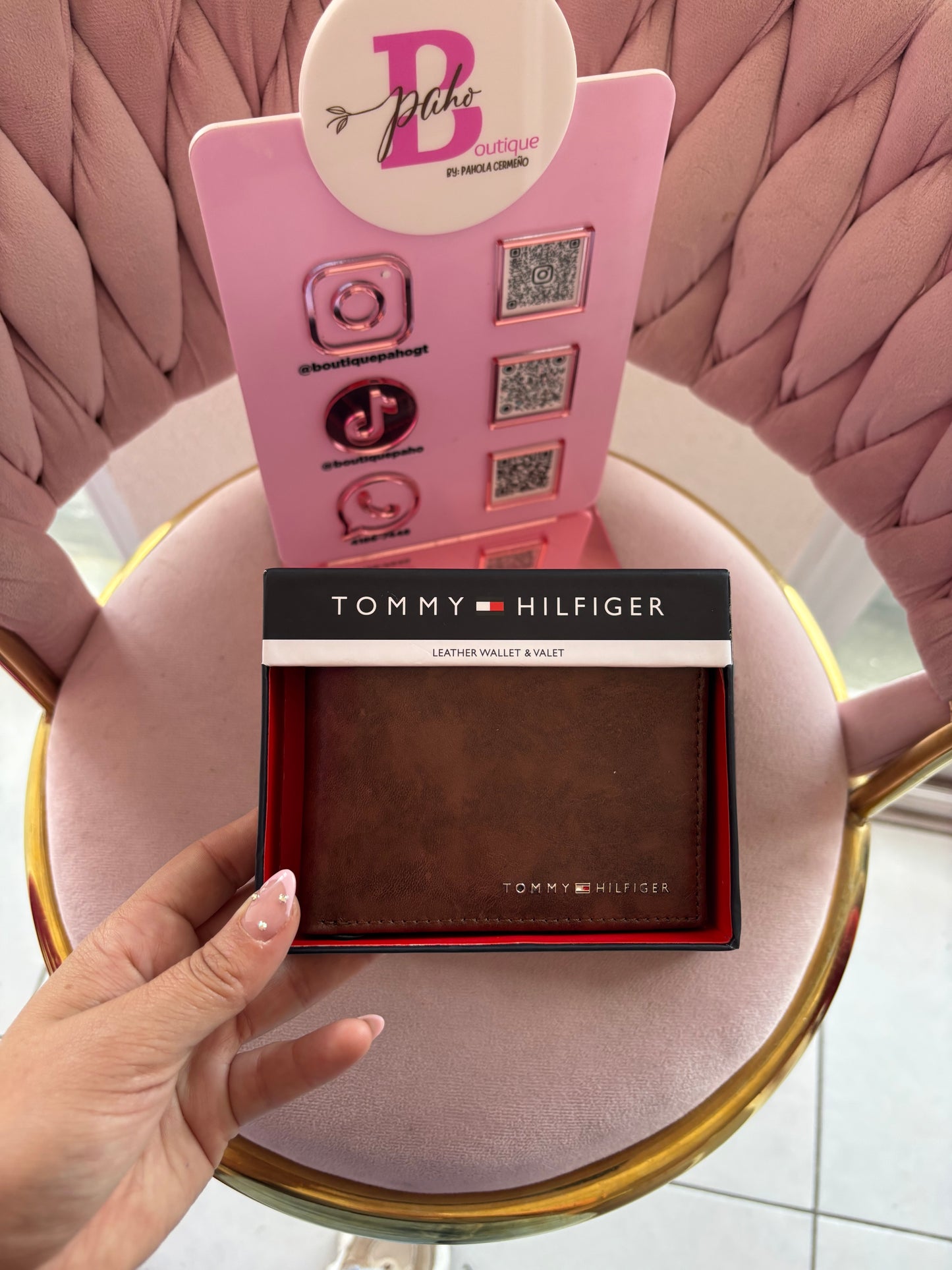 BILLETERA TOMMY HILFIGER CABALLERO CAFÉ