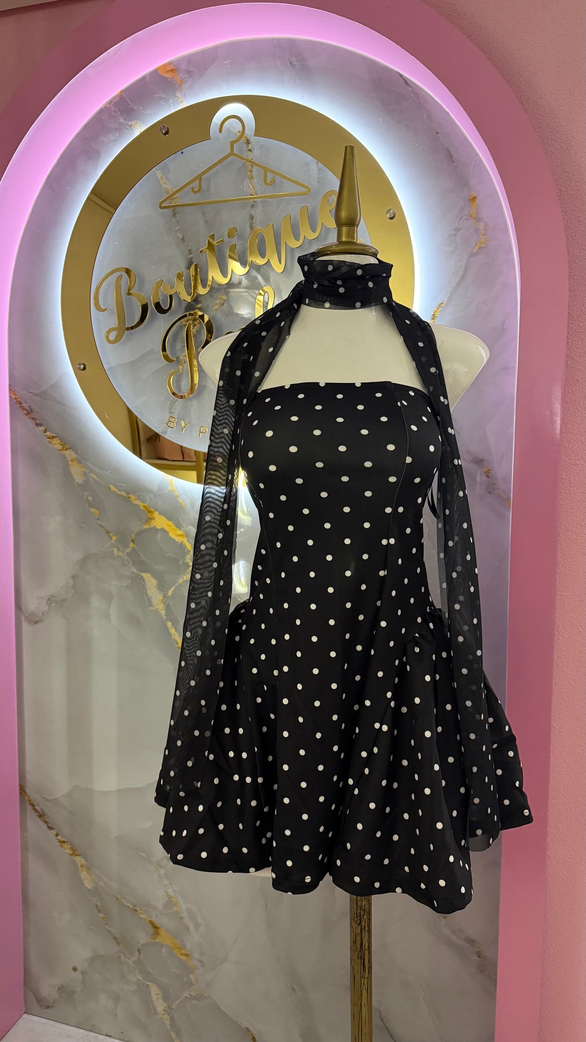 VESTIDO DE SIN TIRANTES DE PUNTOS