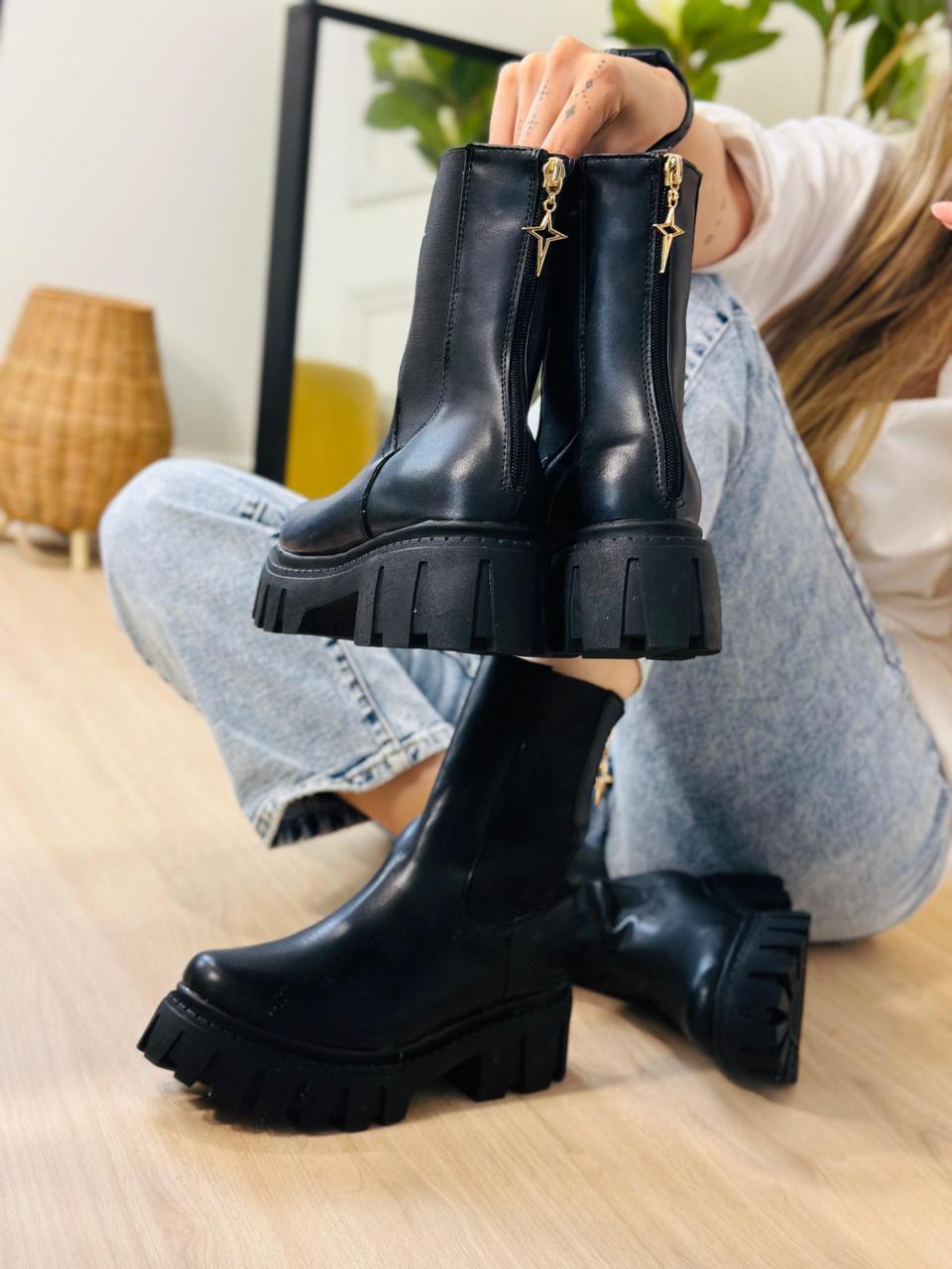 BOTAS NEGRA ALTAS