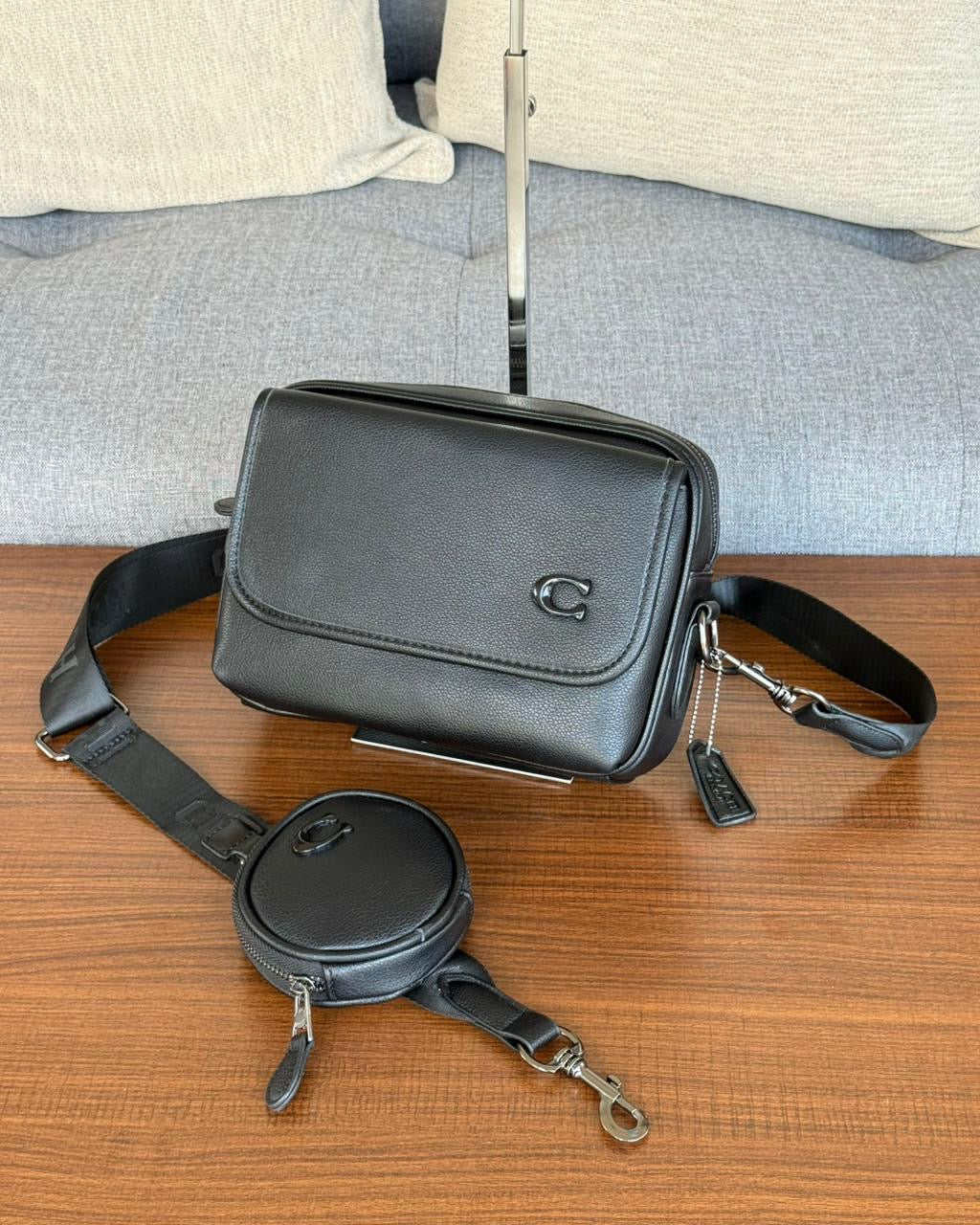 BANDOLERA COACH COLOR NEGRO