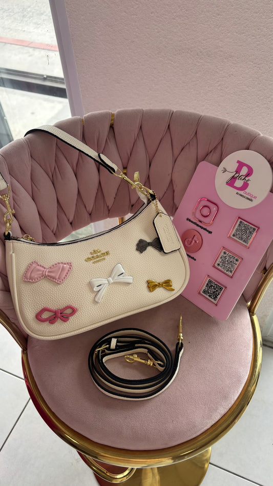 BOLSA COACH BLANCA MEDIA LUNA CON MOÑAS DUPE