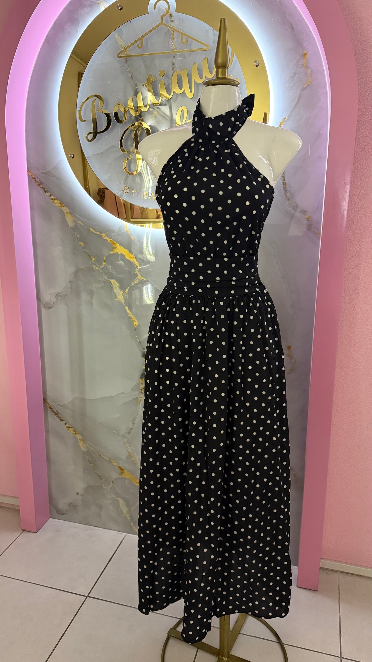 VESTIDO LARGO CON PUNTOS