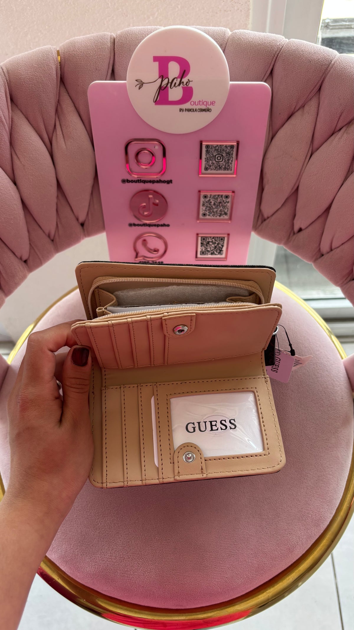 BILLETERA GUESS NEGRO