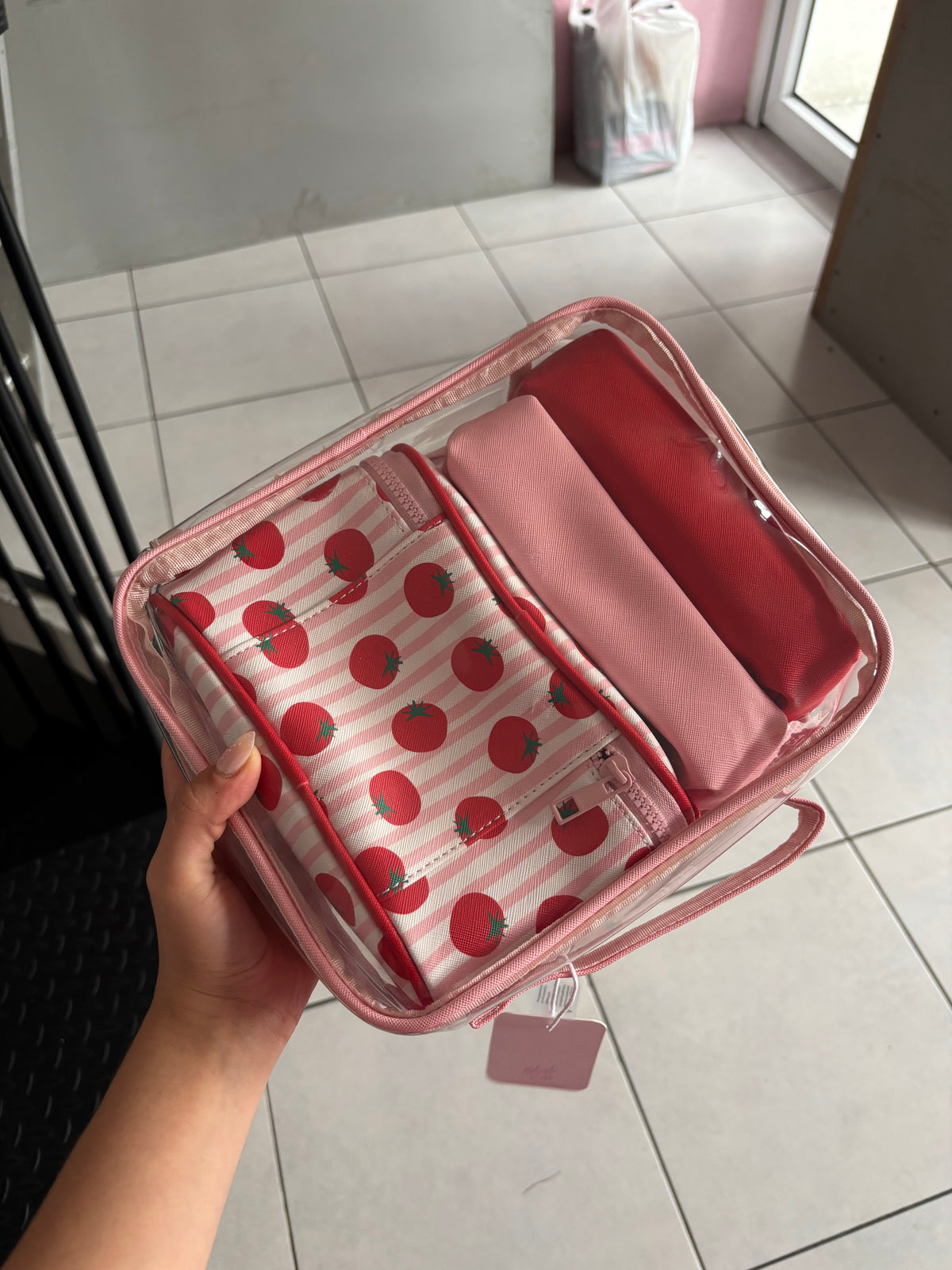 COSMETIQUERA KIT KISS BLUSH ORIGINAL ROJA