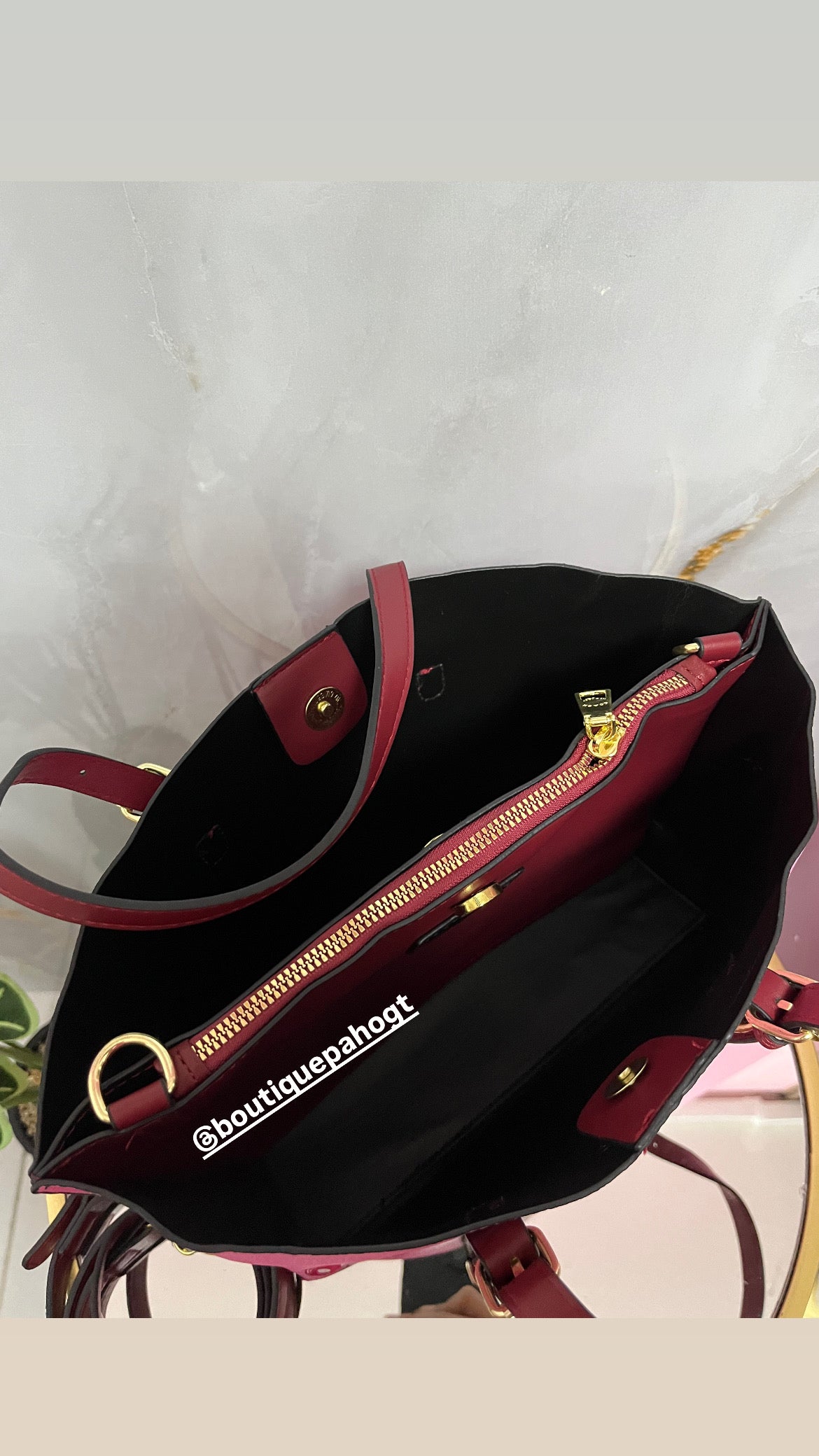 BOLSO COACH DE CEREZA