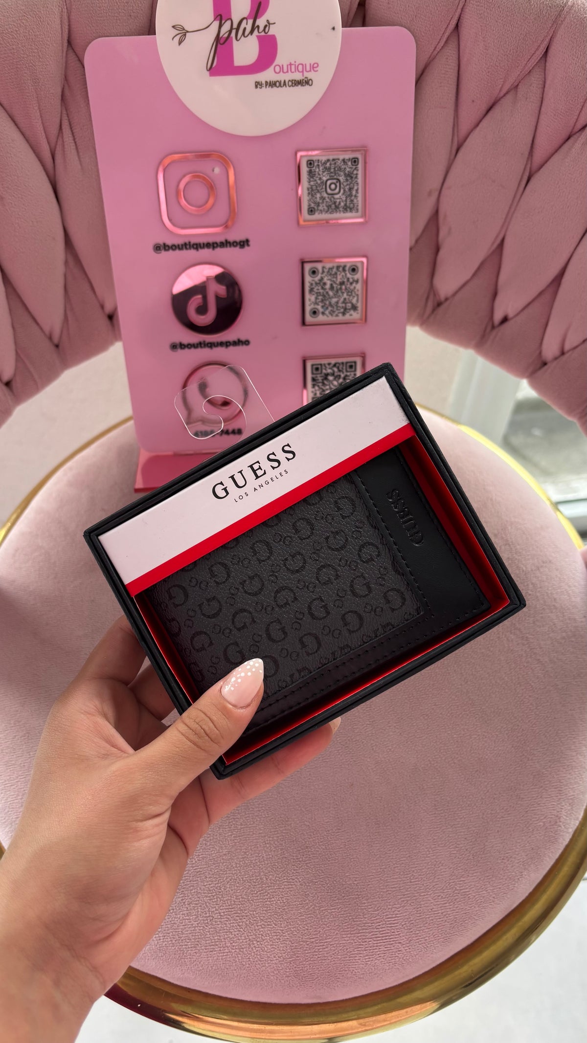 BILLETERA GUESS CON ESTAMPADO CABALLERO
