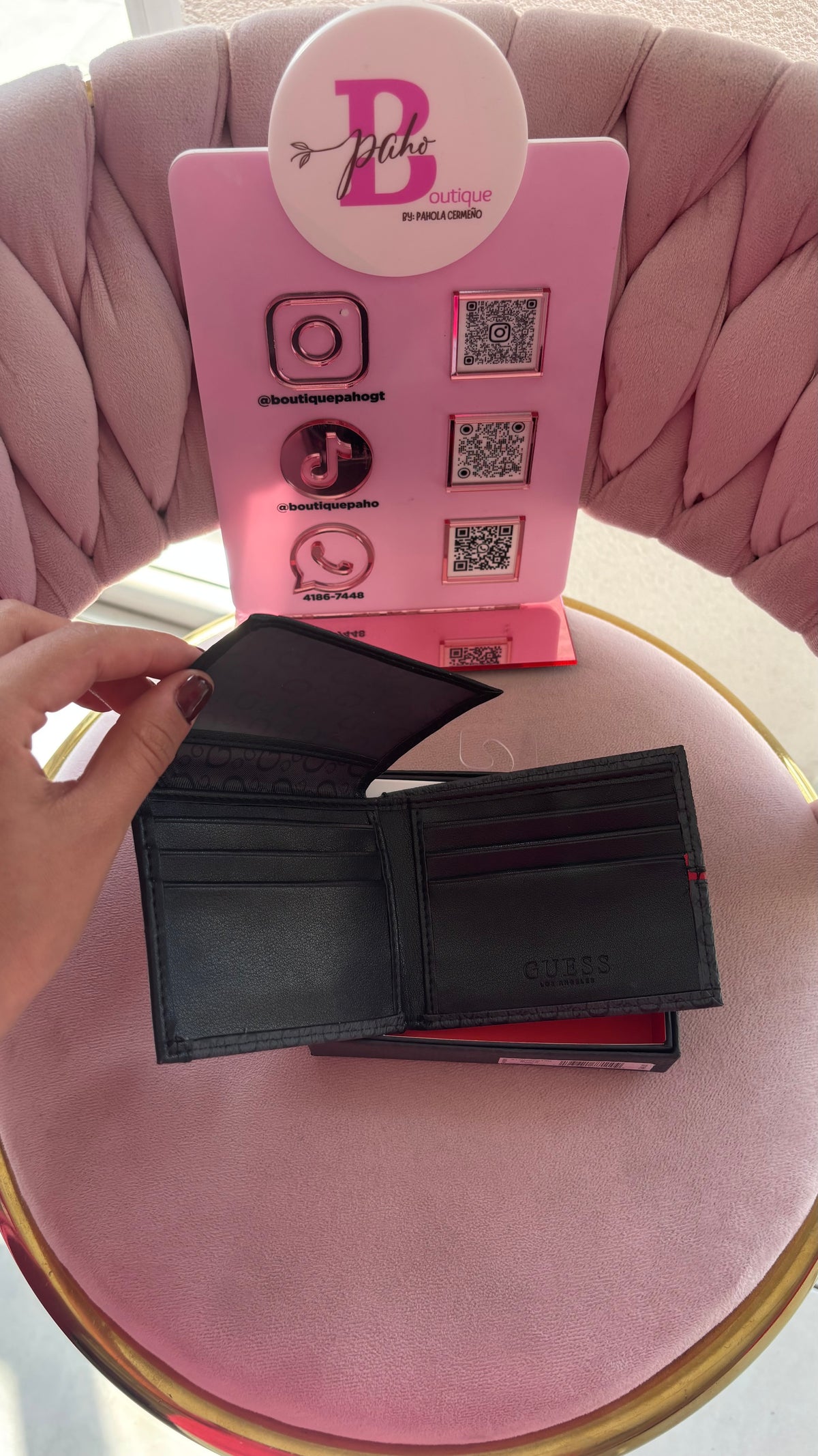 BILLETERA GUESS NEGRA CABALLERO