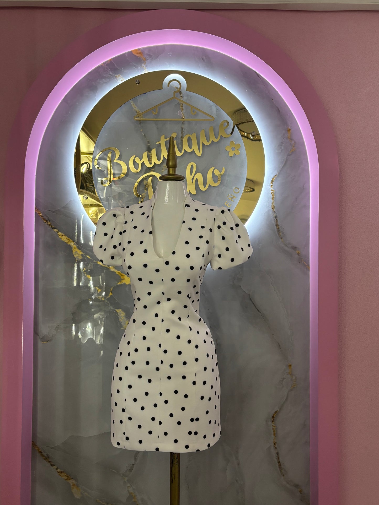 VESTIDO LUNARES MANGAS DE PRINCESA ZARA