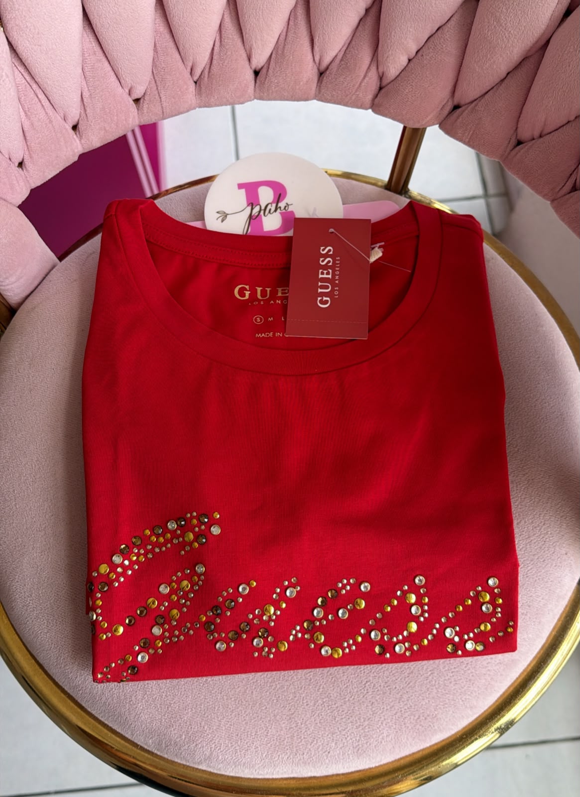 BLUSA GUESS ROJA ORIGINAL CON BRILLOS DORADOS