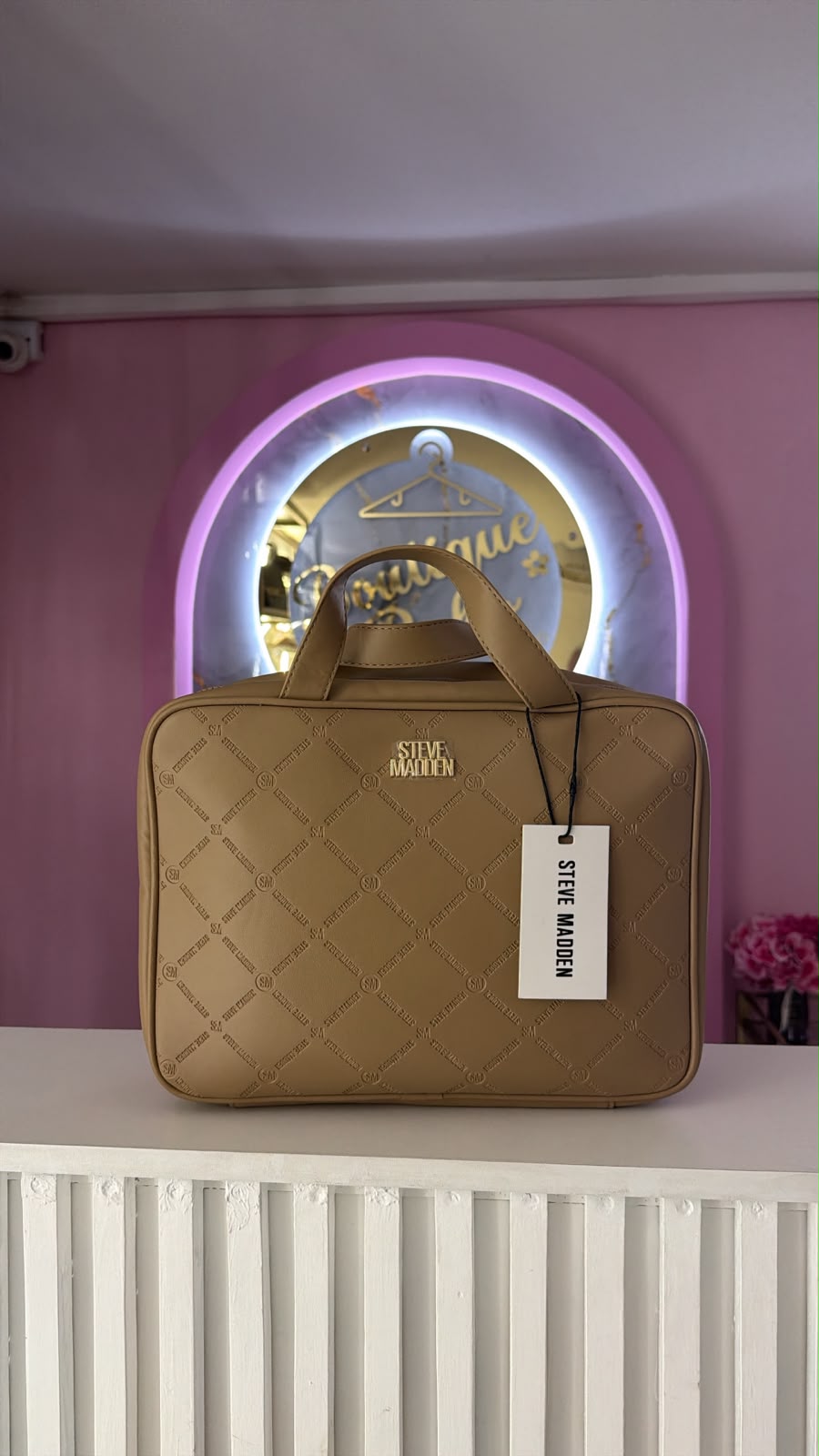 BOLSO TIPO ATACHÉ STEVE MADDEN