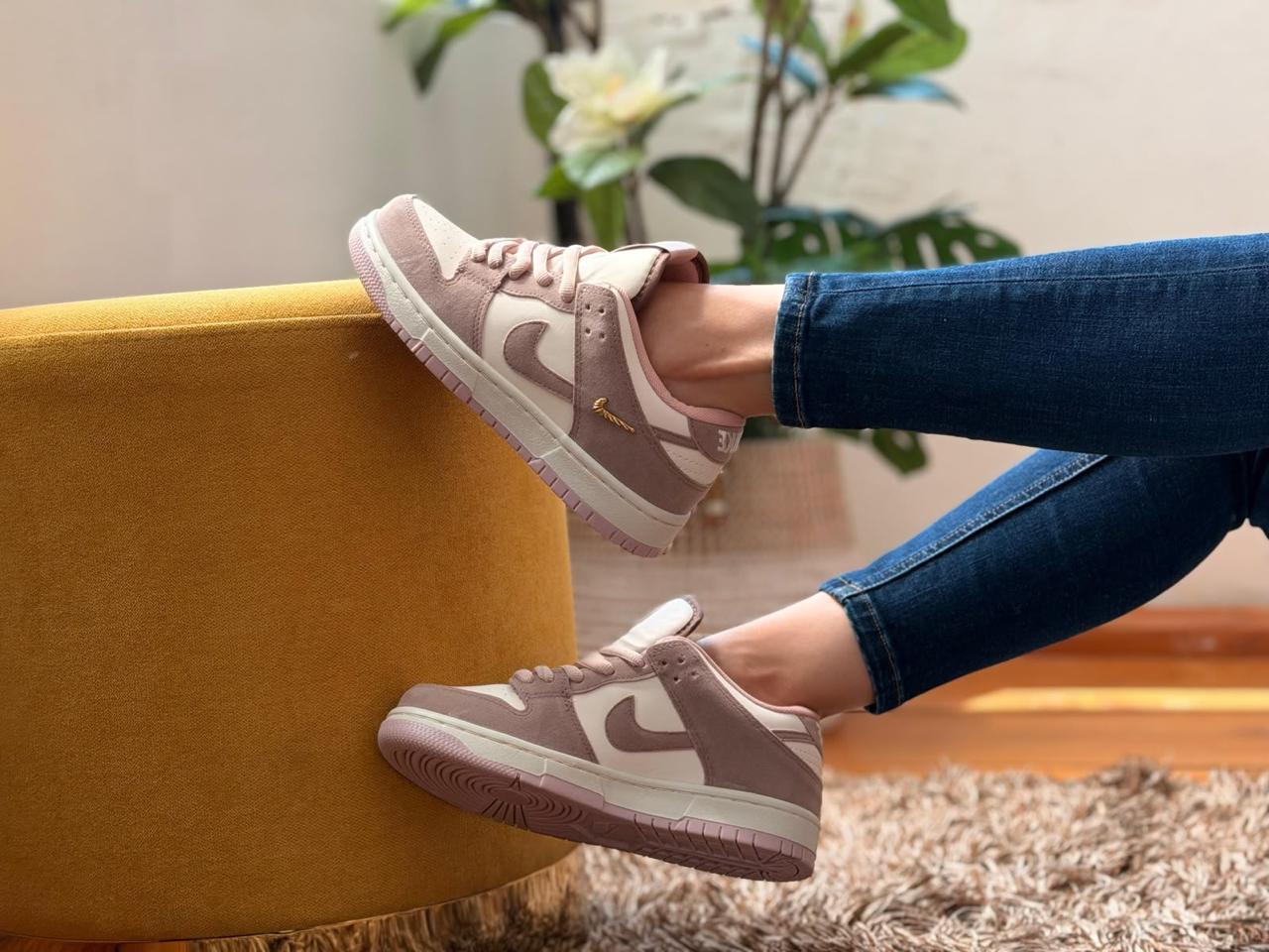 TENIS NIKE PINK DUPE