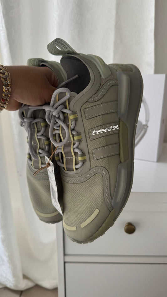 TENIS VERDES ORIGINALES